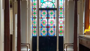 شاهکار معماری آرت نوو در لیسبون؛ از زیباترین درهای داخلی جهان (+عکس)