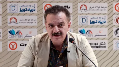زنوزی تهدید کرد؛ اگر تراکتور ۳ بر صفر بازنده شود، از لیگ کنار می‌کشیم