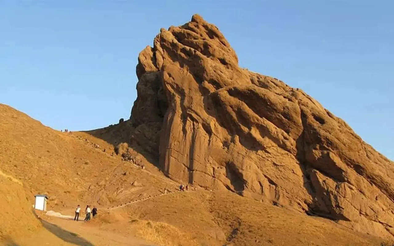 دژ افسانهای ایران در آستانه ثبت جهانی؛ راز قلعه عقابها به یونسکو رسید دژ افسانهای ایران در آستانه ثبت جهانی؛ راز قلعه عقابها به یونسکو رسید