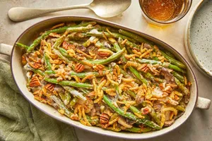 طرز تهیه کاسرول لوبیا سبز؛ غذای سالم سبک