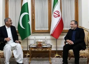 دیدار وزیر کشور پاکستان با عراقچی