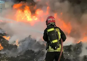 آتش‌سوزی گسترده در بزرگ‌ترین پالایشگاه نفت اکوادور