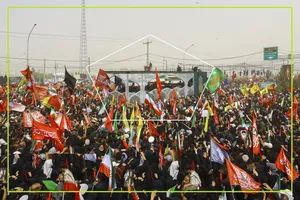 نگین «پیکر شهدا» در حلقه انگشتری مردم (عکس)