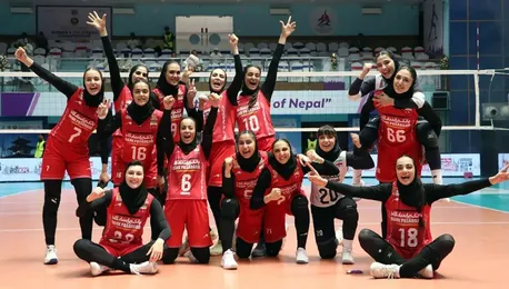 والیبال زنان ایران مقتدرانه به نیمه‌نهایی آسیا رسید