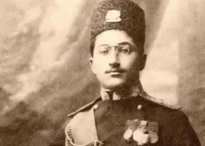 «صارم‌الدوله، نوه ناصرالدین شاه» در دوران پیری؛ اوایل دهه 50 (عکس)