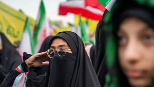 گزارش تصویری از اجتماع دختران تهرانی در روز ولادت حضرت معصومه (س)