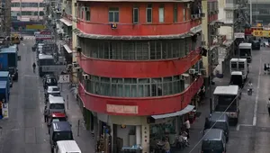 عکاسی معماری هنگ‌کنگ؛ بررسی تصاویر خانه‌های سر نبش اثر مایکل ولف