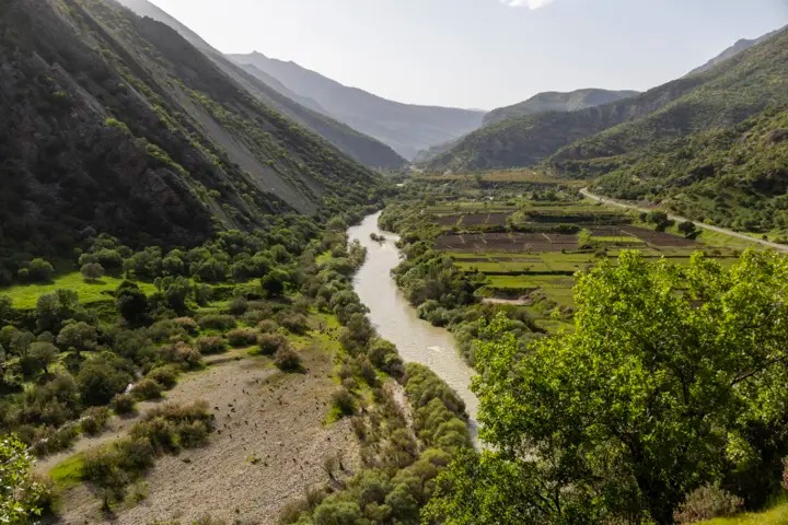 مشایخ؛ دهستانی بکر که طبیعت در آن نفس میکشد مشایخ؛ دهستانی بکر که طبیعت در آن نفس میکشد