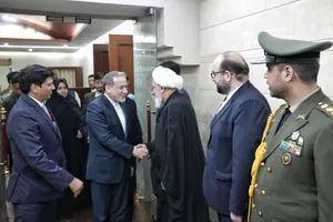 ورود عراقچی به دهلی نو با استقبال مقامات هندی