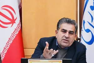 نماینده مجلس: مخالف بخشنامه اخیر دولت درباره نیروهای شرکتی هستیم
