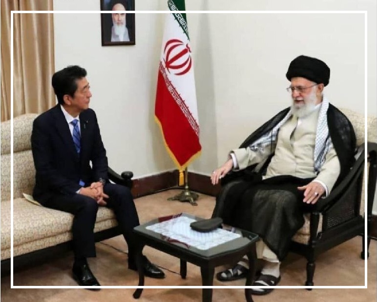دیدار نخست وزیر ژاپن با رهبری دیدار نخست وزیر ژاپن با رهبری