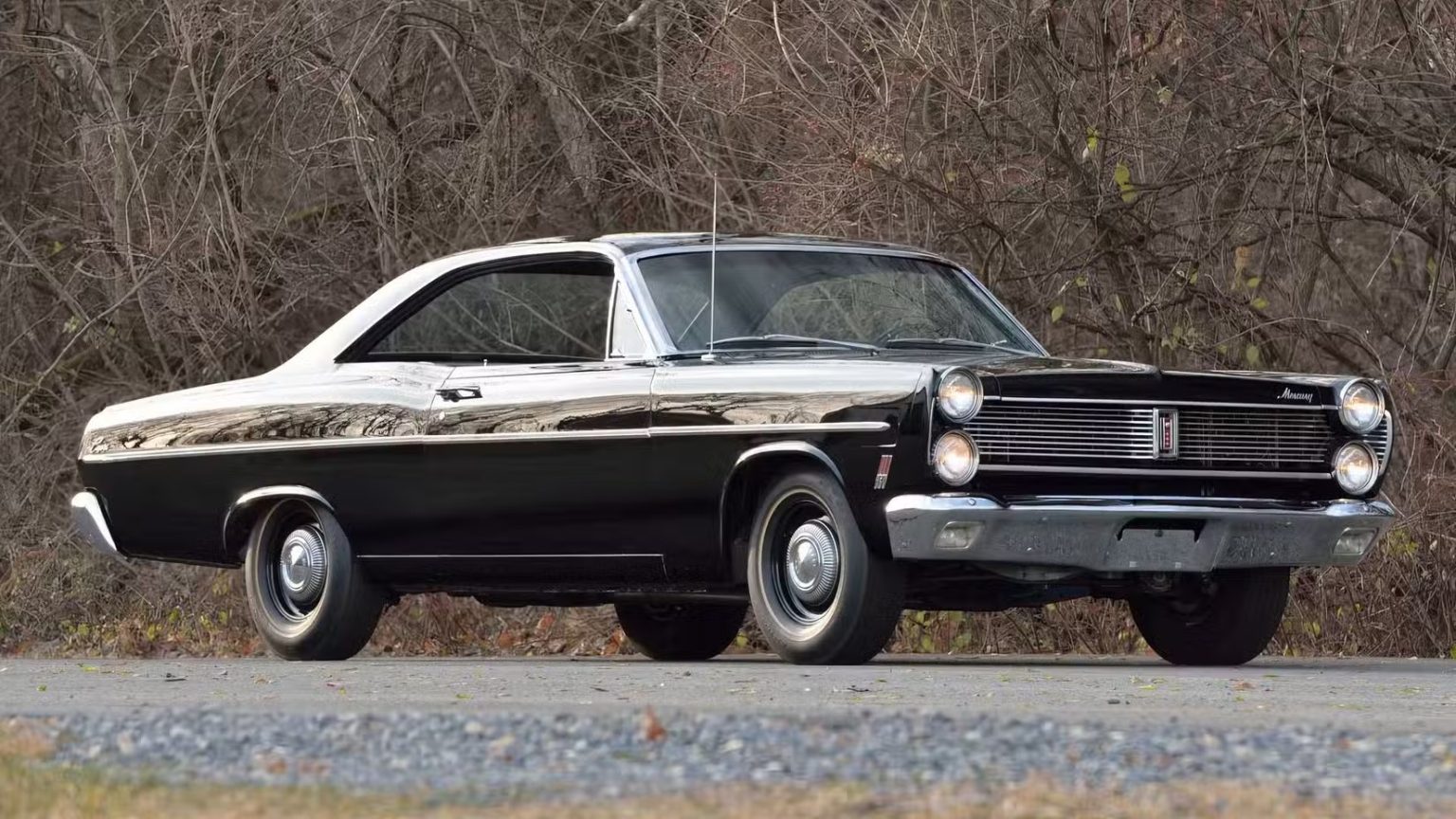مرکوری Comet Capri 427 W-Code مدل ۱۹۶۷: ۱ دستگاه مرکوری Comet Capri 427 W-Code مدل ۱۹۶۷: ۱ دستگاه
