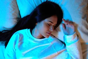 مصرف منیزیم برای خوابی عمیق؛ چه زمانی و چگونه مصرف کنیم؟