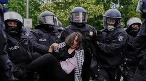 برخورد پلیس آلمان با معترضان حامی فلسطین؛ چند نفر بازداشت شدند