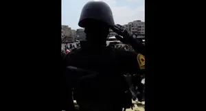 احترام نظامی به فرماندهان شهید در میدان انقلاب