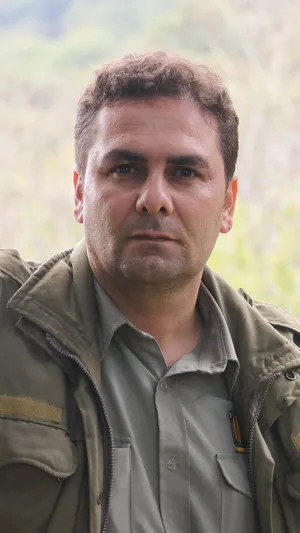درباره یاسر مصدق ، محیط بانی که تازه شهید شد / همیشه نگران آینده زمین بود / دکتر مصدق صدایش می‌کردیم + بخشی از آخرین مصاحبه با عصر ایران (فیلم)