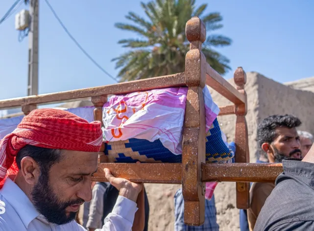تشییع صیادی که در حملات آمریکا به تنگه هرمز به شهادت رسید (عکس)