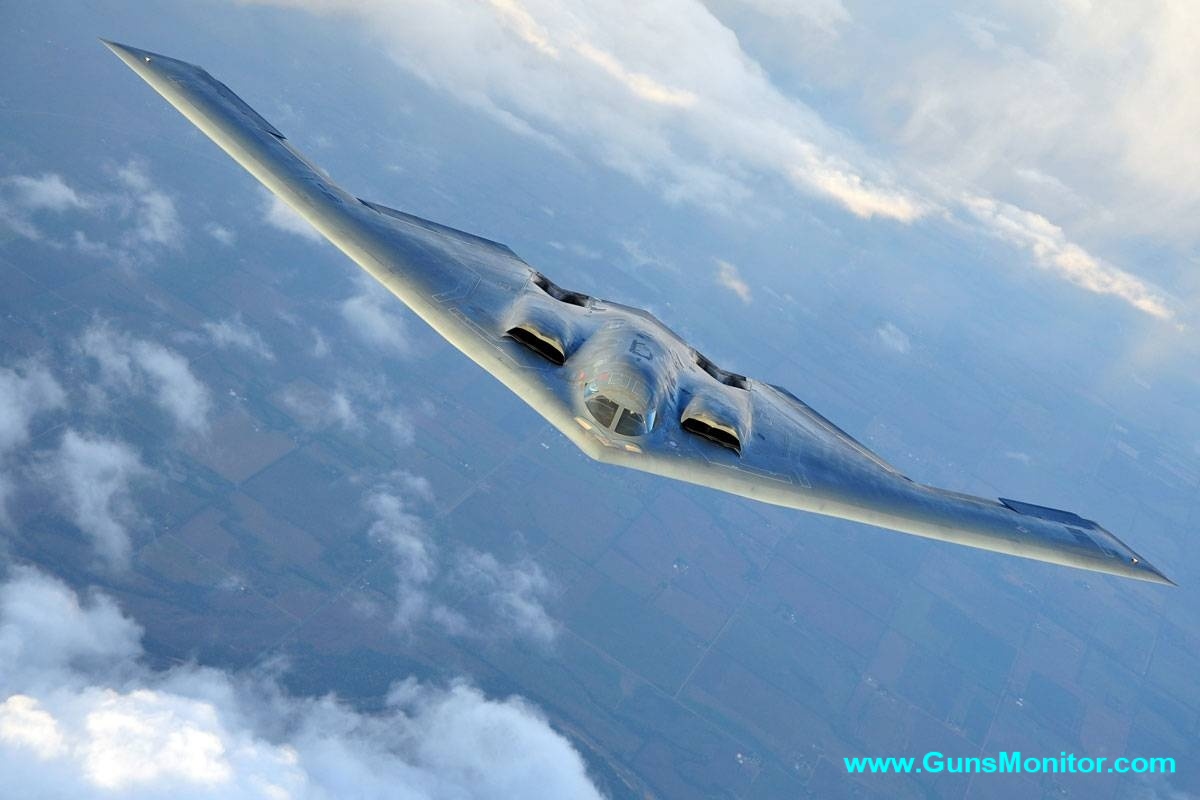 هواپیمای بی-2 اسپیریت (B-2 Spirit) هواپیمای بی-2 اسپیریت (B-2 Spirit)