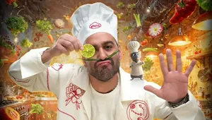 لحظه سقوط مهران غفوریان از بالای دکور یک برنامه شبکه نمایش خانگی (فیلم)
