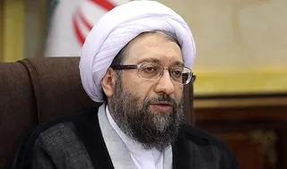 هشدار آملی لاریجانی به کشورهای منطقه: هزینه همراهی با دشمن برایتان سنگین است