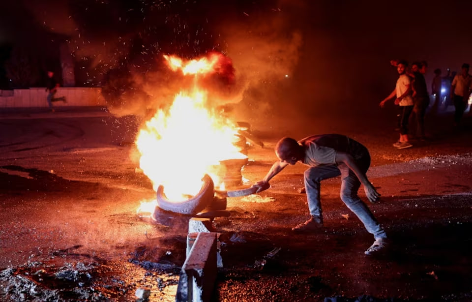 اعتراضات بنزینی در حلب سوریه اعتراضات بنزینی در حلب سوریه