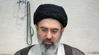 زوایایی کمتر دیده‌شده از زندگی رهبر انقلاب