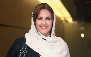 واکنش فاطمه گودرزی به شایعه ازدواج با حسن روشن: فقط یک عکس یادگاری بود (فیلم)