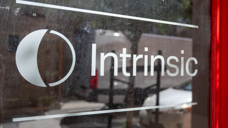 اینترینسیک (Intrinsic) اینترینسیک (Intrinsic)