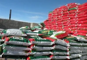 شوک به بازر جهانی کود؛ اوره به مرز 900 دلار رسید