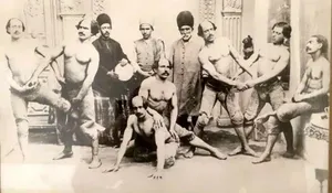 تصویری از «غول یزدی» دوران قاجار که سال‌ها «پهلوان اول تهران» بود