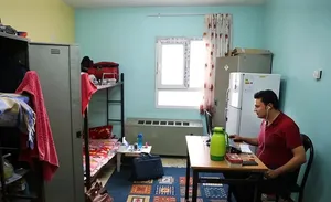 چمدان خوابگاه را با این وسایل ضروری ببندید