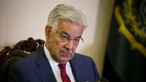 خواجه آصف: ایالات متحده از پاکستان استفاده کرد و سپس ما را مثل دستمال توالت دور انداخت