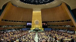 تصویب قطعنامه مجمع عمومی سازمان ملل در محکومیت تجارت برده علیرغم مخالفت آمریکا، اسرائیل و انگلیس
