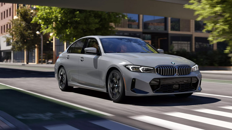 بیامو (BMW)؛ جنگ با مشتریان بر سر قابلیتهای اشتراکی بیامو (BMW)؛ جنگ با مشتریان بر سر قابلیتهای اشتراکی