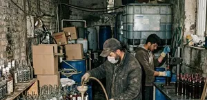 ترکیه: کشف ۲۳۲ هزار لیتر مشروب تقلبی