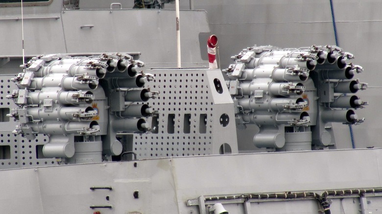 خرج&zwnj;های عمقی (Depth Charges)