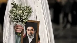 کاروان متفاوت عروس و داماد‌ها در تهران