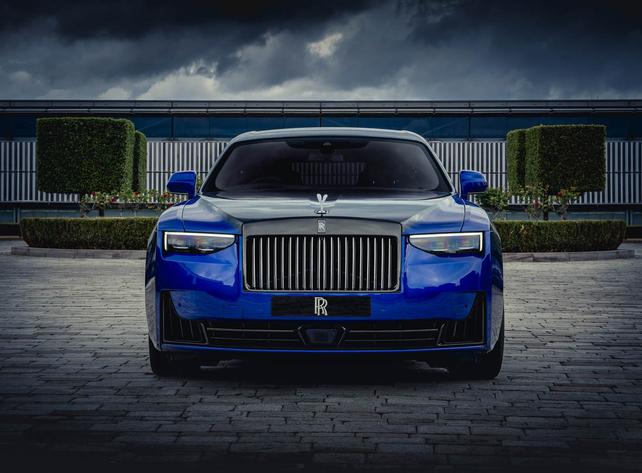 خودرو رولز-رویس بلک بچ گوست گیمر (Rolls-Royce Black Badge Ghost Gamer) خودرو رولز-رویس بلک بچ گوست گیمر (Rolls-Royce Black Badge Ghost Gamer)