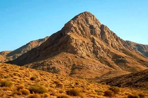 علی قلهکی از احتمال استفاده آمریکا از «بمب اتمی تاکتیکی» برای کوه کلنگ خبر داد