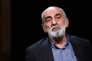 اعلام برائت حسین شریعتمداری از تندروها