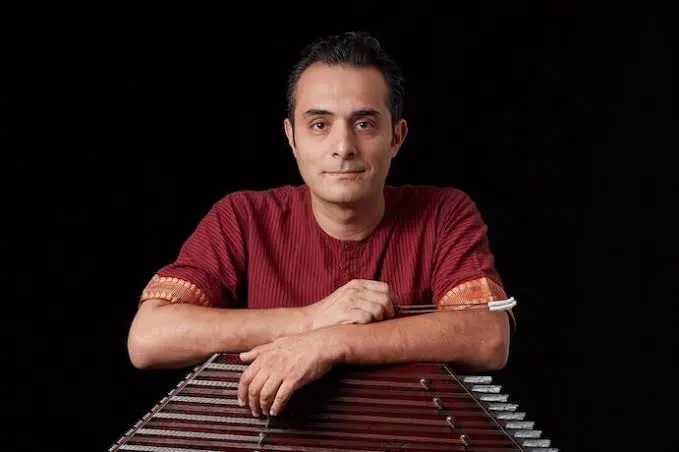 احسان مطوری سهراب پورناظری و احسان مطوری عضو آکادمی گرمی شدند
