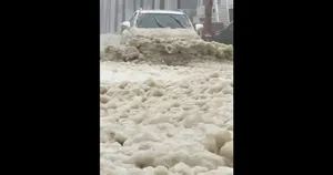 کف دریا خیابان‌های ساحلی ماساچوست را پوشاند