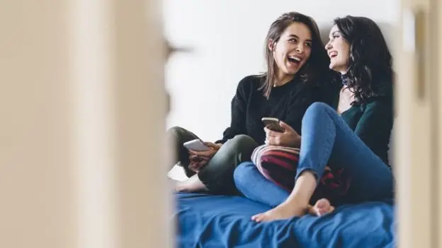 7 اشتباه رایج والدین در مورد دوستی‌های نوجوانان + راه‌حل های علمی 2