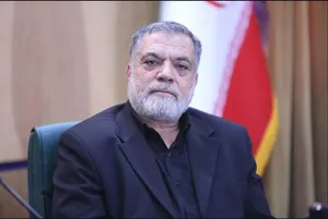 عضو کمیسیون امنیت ملی: عدم انتشار تصاویر رهبری بر اساس نظر علمای نجف، قم و مشهد است