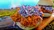 طرز تهیه برگر مرغ سوخاری در دل طبیعت وحشی؛ یک غذای وسوسه‌انگیز