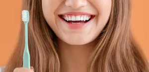 چگونه و چند بار در شبانه روز باید مسواک بزنیم؟
