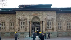 خسارت به کاخ سعدآباد در پی حملات هوایی (عکس)