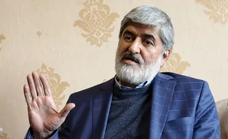 مطهری: «دنیا دیگر اعتمادش را به ترامپ از دست داده/ حتی اگر از پایان جنگ بگوید باید مراقب فریب باشیم»