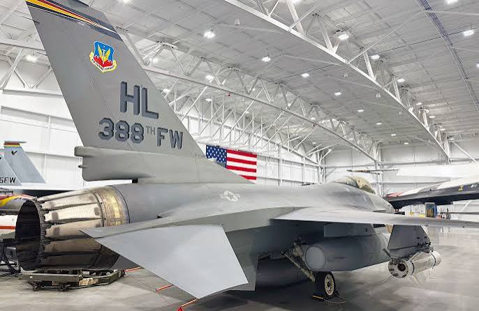 عمر عملیاتی جنگندهها چقدر است؛ F-16 چگونه ۱۲۰۰۰ ساعت پرواز میکند؟ عمر عملیاتی جنگندهها چقدر است؛ F-16 چگونه ۱۲۰۰۰ ساعت پرواز میکند؟