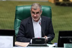 نیکزاد: مسیر تعیین شده توسط نیروهای مسلح در تنگه هرمز، تنها مسیر برای تردد کشتی‌هاست